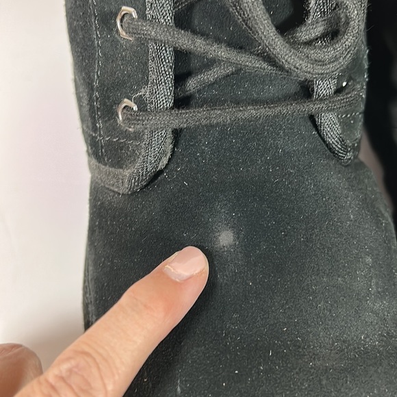 UGG Neumel Boots - Picture 4 of 15